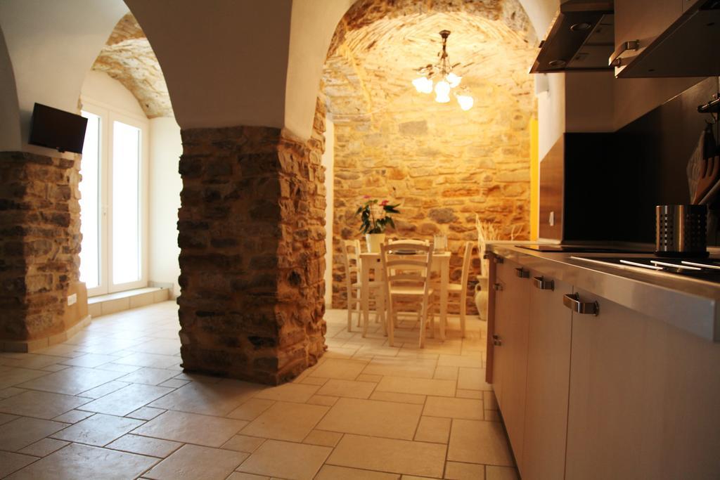 Agriturismo Il Vecchio Mulino Terzorio Δωμάτιο φωτογραφία